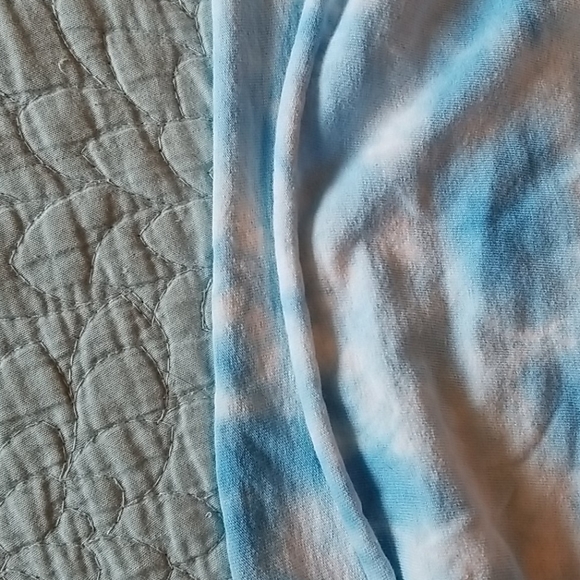 Polaroid Crop Tee - Picture 5 of 5